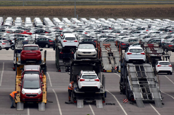Aumentan 14.04% exportaciones de autos en junio hasta 331,517 unidades
