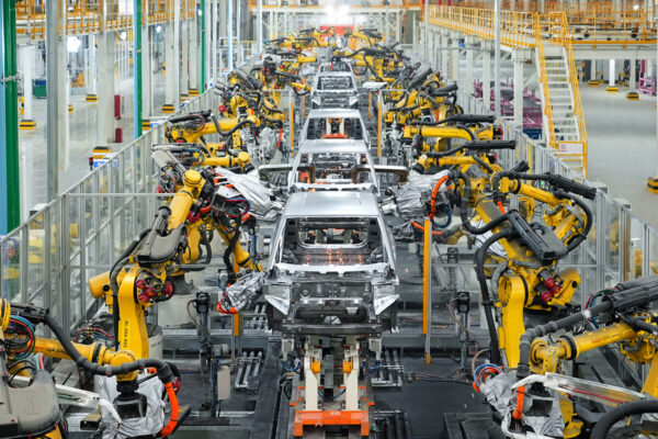 Producción automotriz en México alcanza 1.29 millones de unidades en el primer cuatrimestre de 2026