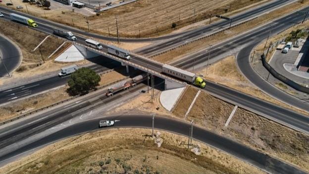 Traxión compra a Solistica por 80 mdd para fortalecer negocio de logística