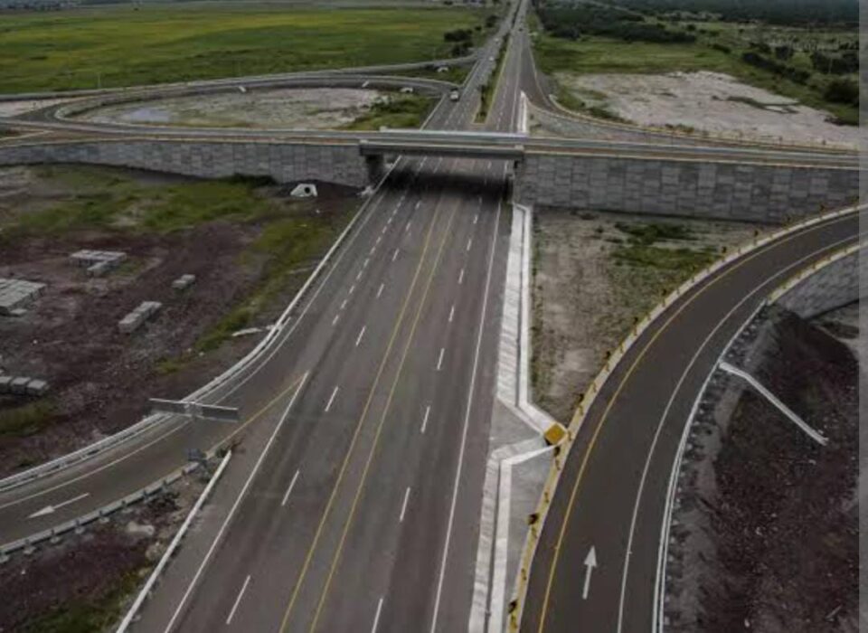 Avanza Programa de Infraestructura Carretera de México con inversión de 56,549 mdp