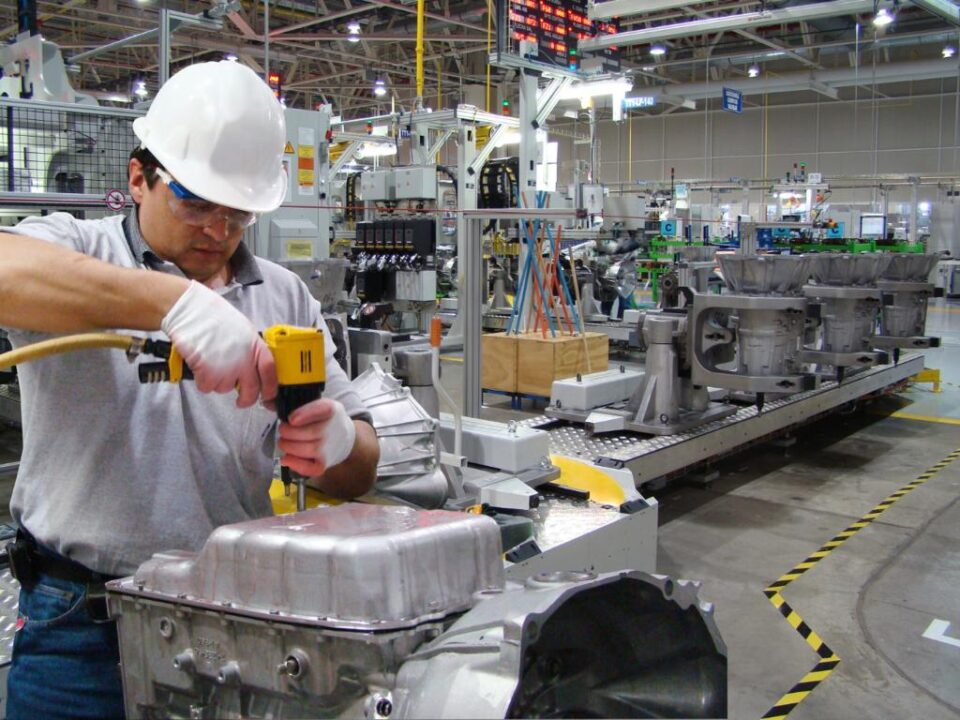 Producción manufacturera en México sube 1.0 % en mayo