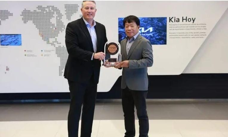 Kia México recibe premio JD Power 2025 a la mejor planta del país