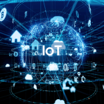 Aunque la tecnología del Internet de las Cosas (IoT) se remonta a la década de 1980, fue hasta 2010 que empezó a cobrar un papel protagónico en la industria