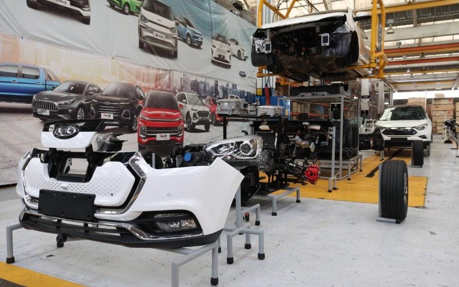 Giant Motors Latinoamérica celebra el ensamble de su vehículo número 100,000 en Hidalgo