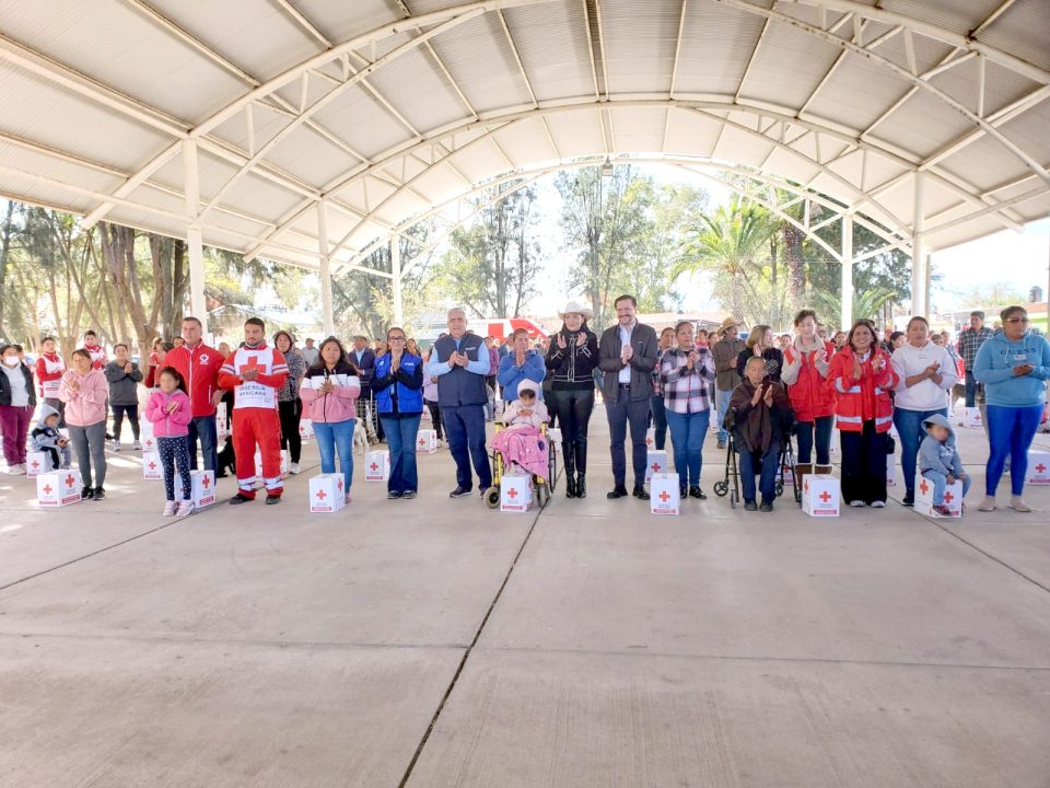 Fundación Sempra Infraestructura se suma al Plan Invernal de la Cruz Roja para apoyar a comunidades vulnerables