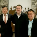 ZEJI Heavy Industries y JinXiTai Group analizan inversiones en industria pesada en Durango