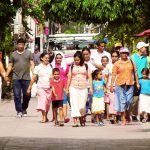Solo una hora al día, tiempo que dedica una persona trabajadora a su familia en México