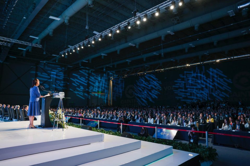 Claudia Sheinbaum y Caintra trazan la ruta económica de México en Nuevo León