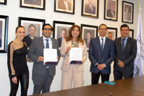 AMF y ONEXPO firman alianza para impulsar la expansión de franquicias en estaciones de servicio