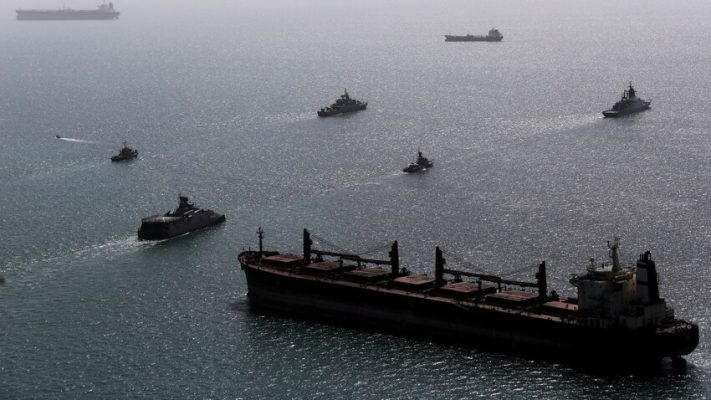 Petróleo podría alcanzar los 150 dólares por barril ante crisis prolongada en Ormuz