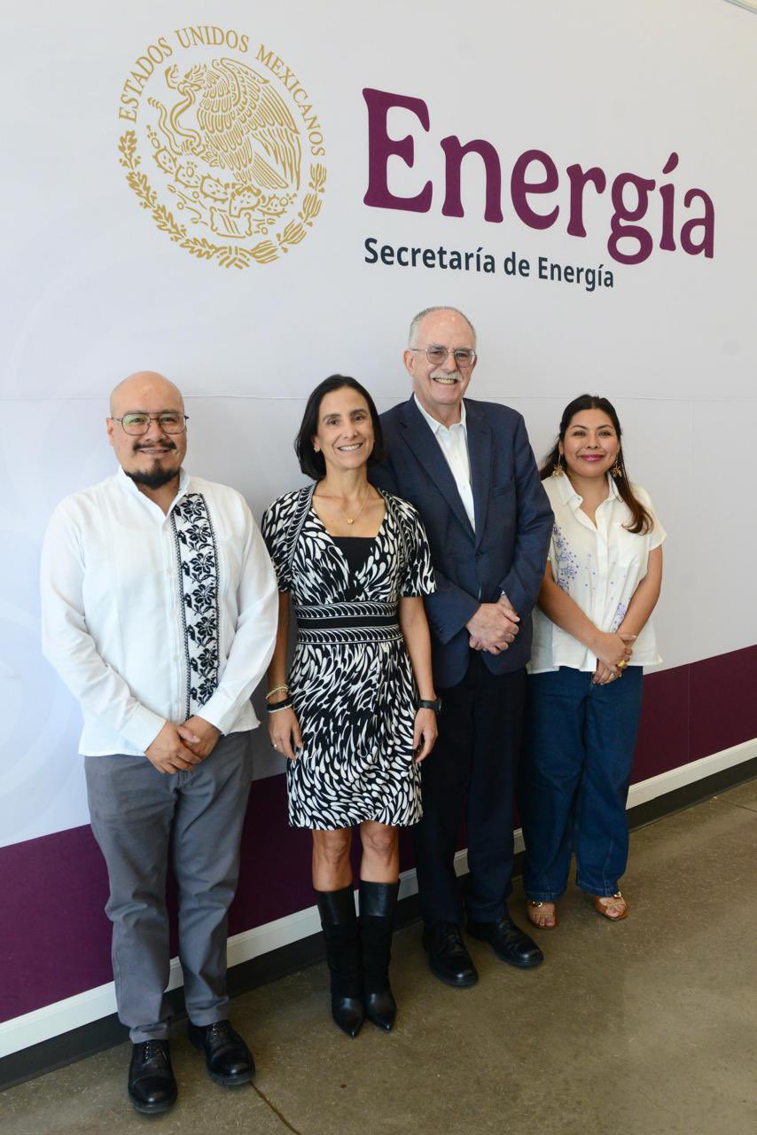 Sener y Agricultura exploran potencial de la caña de azúcar para producción de biocombustibles