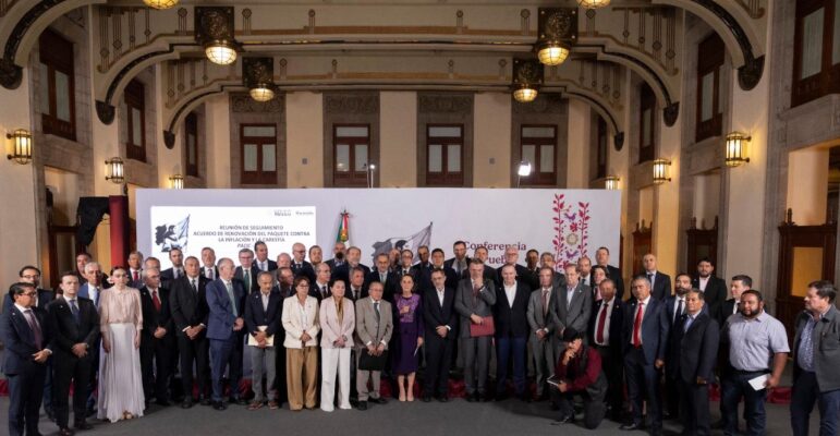 Comercializadores acuerdan bajar precios de perecederos para frenar inflación: Sheinbaum