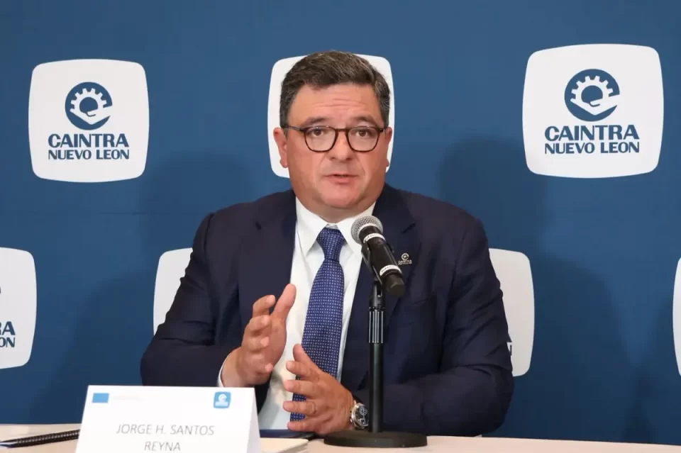 CAINTRA proyecta crecimiento del 4% y creación de 27,000 empleos en NL en 2026