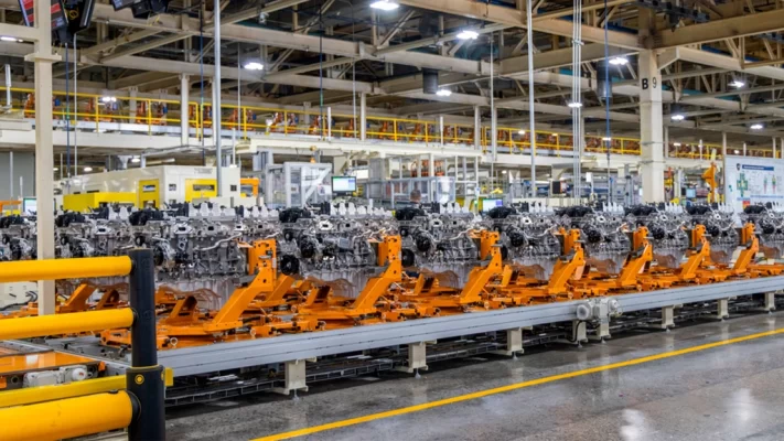 Planta Motores Saltillo Norte de Stellantis celebra 45 años de excelencia industrial