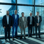 Saint Gobain destinará 850 mdd en Nuevo León; gira europea suma inversión de 3,500 mdd