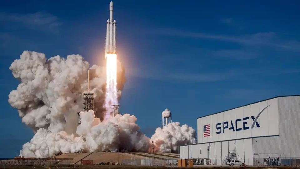 SpaceX hace historia: consolida la mayor OPI en EE. UU. con una valoración de 1.77 billones de dólares